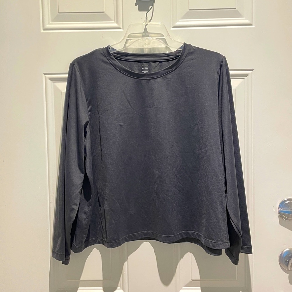 Errday Women's Black Cropped Long Sleeve Perfirmance Active Top Size 1XL